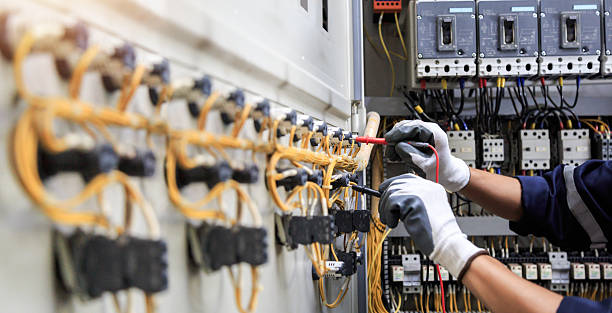 Professional Electrician technician working in Eaton, CO